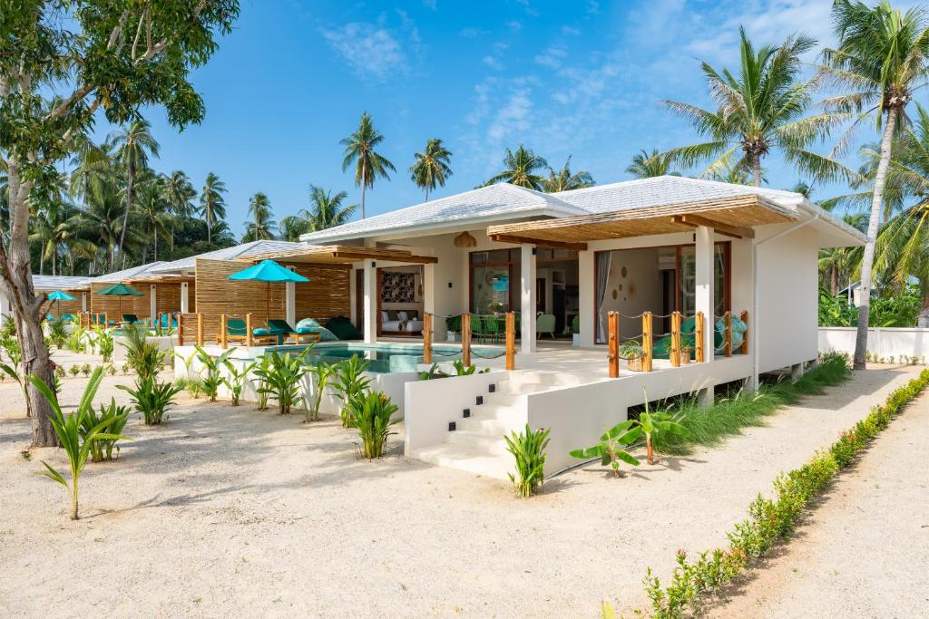 Bahia Beach Residence – Koh Phangan